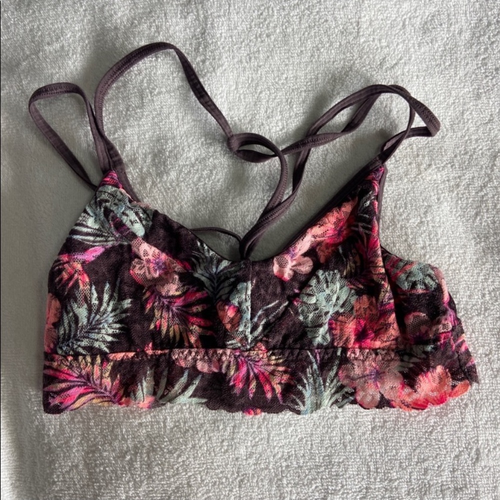 Victoria’s Secret Lace Cross-strap Floral Bralette